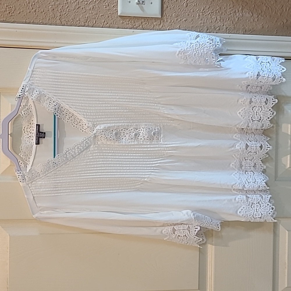 Chelsea & Theodore pleated flowing Top